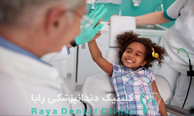 متخصص دندانپزشکی کودکان